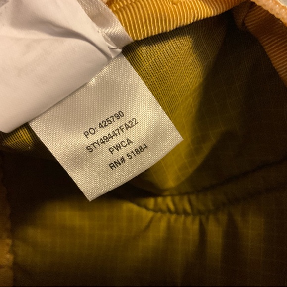 NWOT Patagonia Ultralight Black Hole Mini Hip Pack 1L - Picture 8 of 10